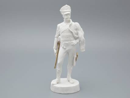 Скульптура Гусар эпохи АлександраI, в подарочной упаковке, рисунок Белый бисквит, арт 81.33423.00.1, 