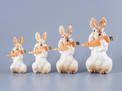 Скульптура Заяц с морковкой № 3 арт. 82.01964.00.1, 