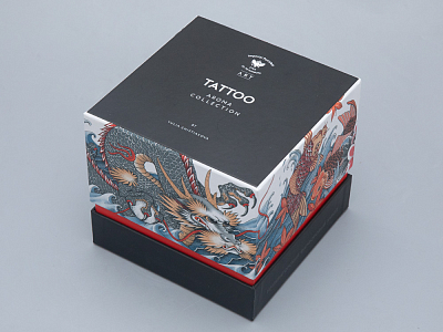 Подарочный набор Свеча форма ТОП рисунок TATTOO Dragon аромат Загадочный лес арт. 81.32067.00.1