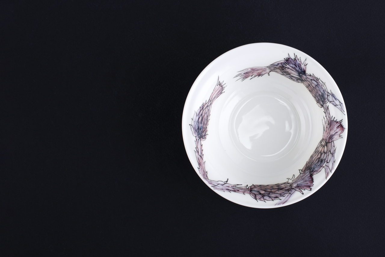 Салатник Розовый колючий цветок на форме Александрия арт 60.13548.00.1, 