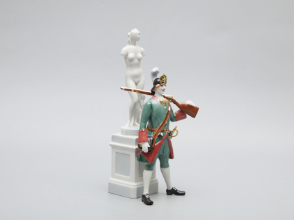 Скульптура Солдат и Венера Петровская Ассамблея арт. 82.51223.00.1, 