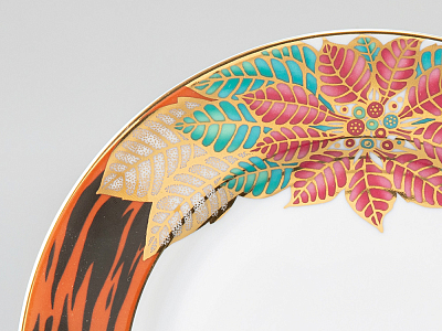 Тарелка мелкая 215 мм форма Европейская-2 рисунок Пуансеттия, арт. 80.38104.00.1