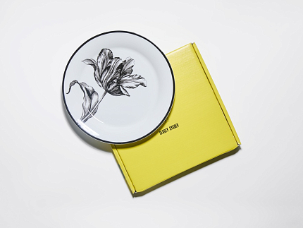 Тарелка плоская 200 мм, в подарочной упаковке, форма Юлиана, рисунок Волшебный сад V, арт. 81.34184.00.1