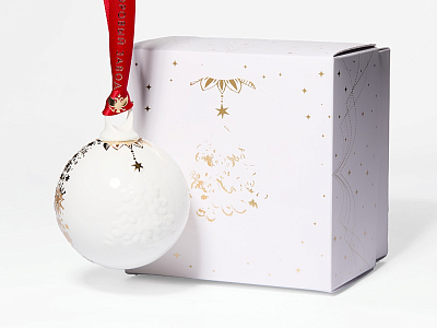 Елочная игрушка в подарочной упаковке, форма Шар с елкой, рисунок Звездопад, арт. 81.33931.00.1