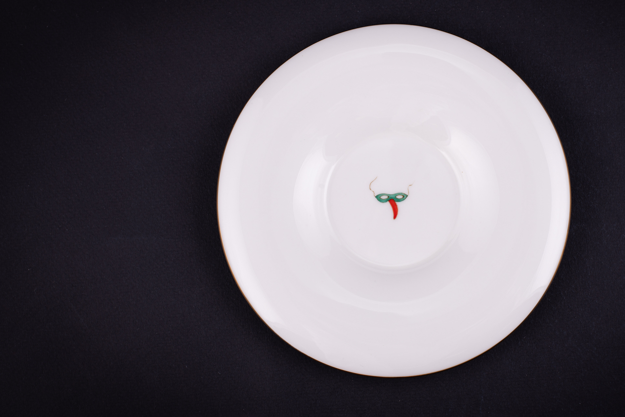 Чашка с блюдцем кофейная, рисунок Конфета Маска, форма Юлия, арт 61.21054.00.1, 