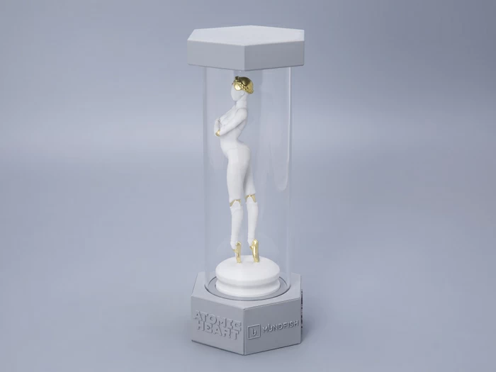 Скульптура в подарочной упаковке Atomic Heart Близняшка Левая, арт 81.10630.00.1, 