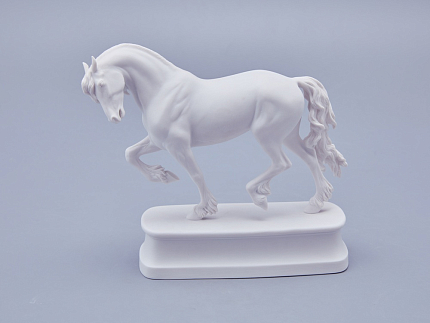 Скульптура в подарочной упаковке, форма Конь Фризской породы, рисунок Белый арт 81.18591.00.1