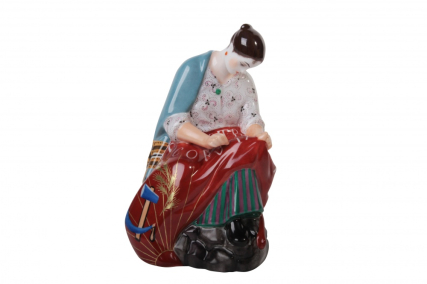 Скульптура Вышивающая знамя арт. 82.00149.00.1, 