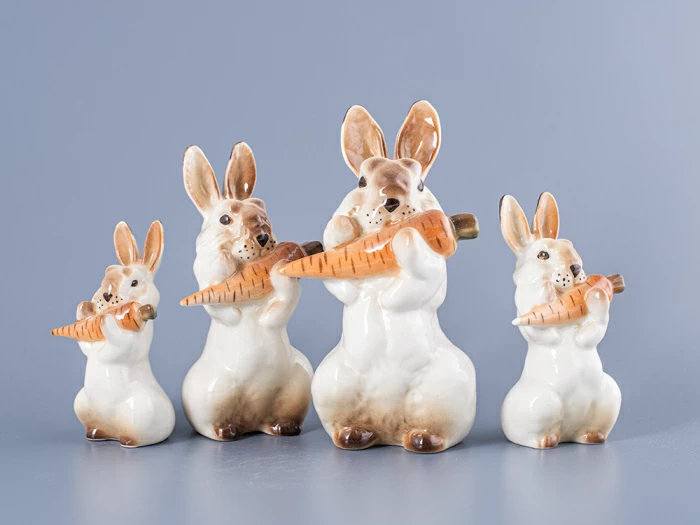 Скульптура Заяц с морковкой № 2 арт. 82.01963.00.1, 