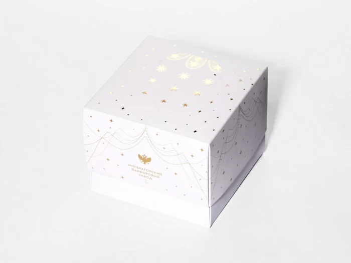 Елочная игрушка в подарочной упаковке форма Шишка рисунок Рождество, арт 81.33933.00.1, 