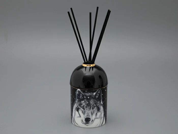 Аромадиффузор  в подарочной упаковке, форма Тор, рисунок Тотем Волк Аромат Балтийский берег, арт 81.33434.00.1, 