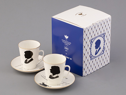 Подарочный набор на 2 персоны Чашка с блюдцем форма Майская, рисунок Русские писатели Есенин, Цветаева, арт. 81.33293.00.1