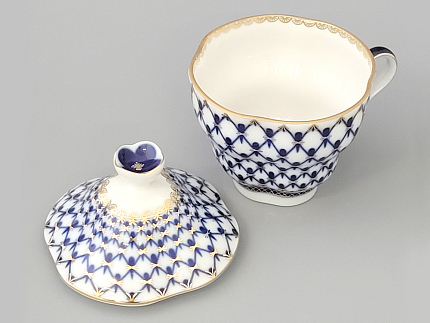 Чашка с блюдцем и с крышкой чайная 250 мл форма Подарочная-2 рисунок Кобальтовая сетка арт. 81.15419.00.1