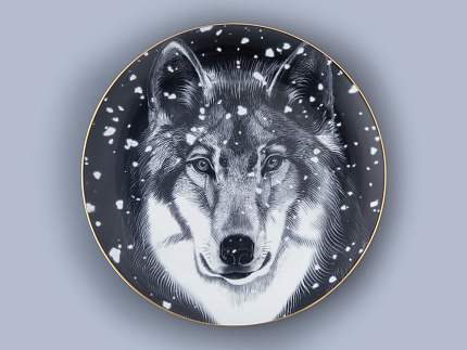 Декоративная тарелка 300 мм в подарочной упаковке, форма Эллипс 2, рисунок Тотем Волк арт. 81.26808.00.1