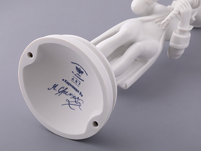 Скульптура в подарочной упаковке, форма Карнавал 2, рисунок Белый, арт. 81.33714.00.1