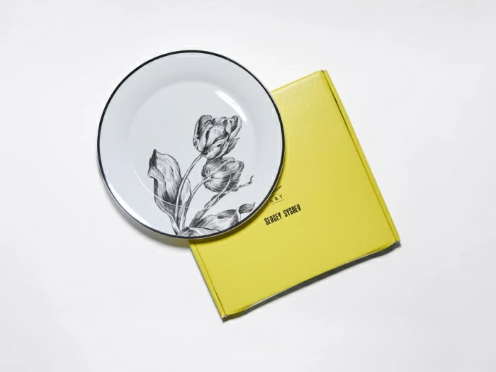 Тарелка плоская 260 мм, в подарочной упаковке, форма Юлиана, рисунок Волшебный сад VIII, арт. 81.34182.00.1, 