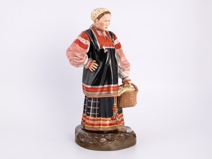 Скульптура Народности России. Тульская женщина, арт. 82.90936.00.1, 