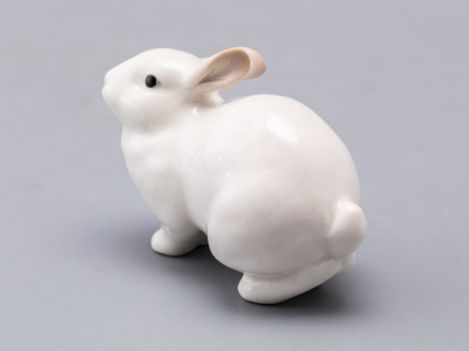 Скульптура Кролик ушастик белый арт. 82.68839.00.1, 