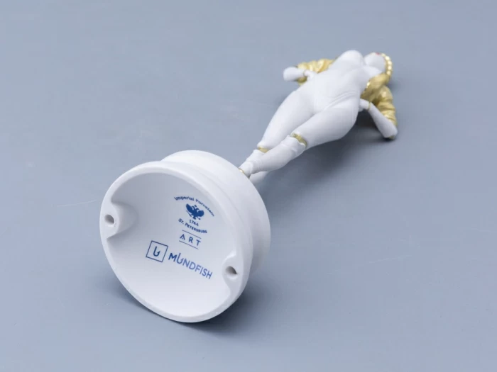 Скульптура в подарочной упаковке Atomic Heart Близняшка Правая, арт 81.10629.00.1, 