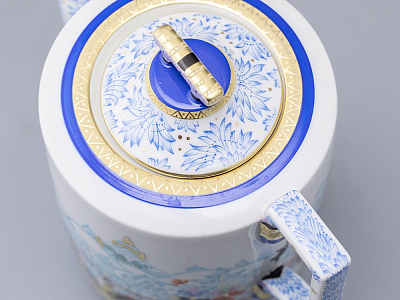 Чайник заварочный, форма Гербовая, рисунок Зимние забавы арт. 80.07795.00.1