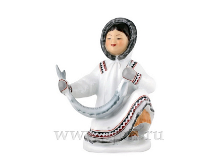 Скульптура Якутка с севрюгой арт. 82.00960.00.1