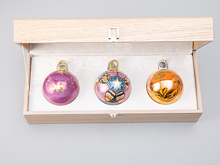 Подарочный набор Ёлочных украшений, форма Шар с петелькой 80мм рисунок Рождественская ночь арт. 81.29937.00.1