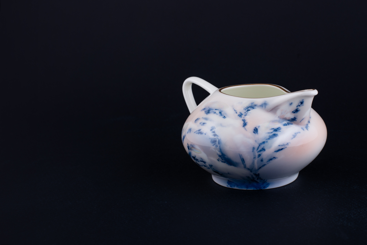 Сливочник 270 мл., форма Купольная, рисунок Морозное утро  арт 40.03514.00.1, 