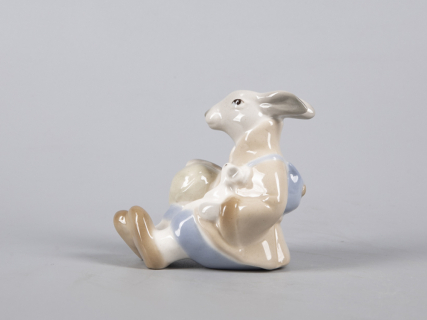 Скульптура форма Заяц с капустой рисунок Забота, арт. 82.43055.00.1, 