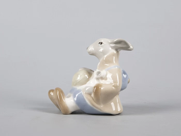 Скульптура форма Заяц с капустой рисунок Забота, арт. 82.43055.00.1, 