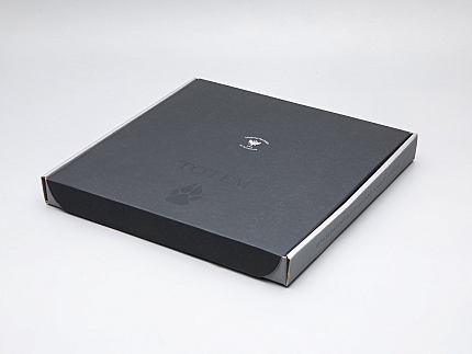 Декоративная тарелка 300 мм в подарочной упаковке, форма Эллипс 2, рисунок Тотем Кабан арт. 81.26807.00.1