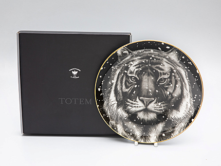 Декоративная тарелка 300 мм в подарочной упаковке, форма Эллипс 2, рисунок Тотем Тигр арт. 81.30083.00.1