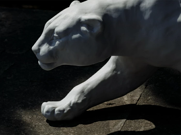 Скульптура форма Амурский леопард рисунок Белый арт. 82.86858.00.1, 