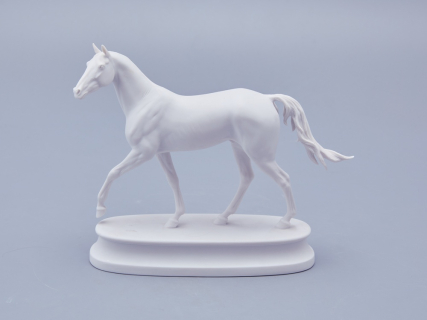 Скульптура в подарочной упаковке, форма Конь Ахалтекинский, рисунок Белый, арт. 81.18627.00.1, 