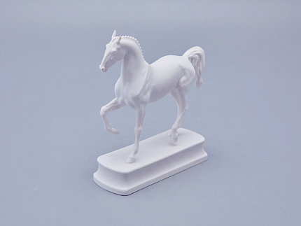 Скульптура в подарочной упаковке, форма Конь Липицциан, рисунок Белый арт. 81.18630.00.1