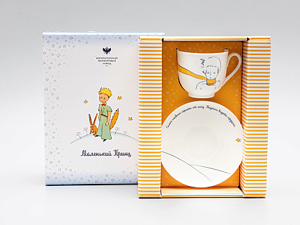 Подарочный набор Чашка с блюдцем, форма Ландыш рисунок Портрет Маленького Принца арт. 81.27752.00.1