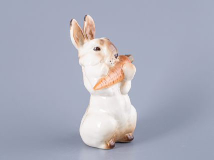 Скульптура Заяц с морковкой № 1 арт. 82.01962.00.1, 