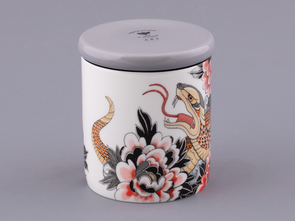 Свеча ароматическая в подарочной упаковке, форма top, рисунок Tattoo SERPENTA аромат Зимний лес, арт. 81.32803.00.1, серпента