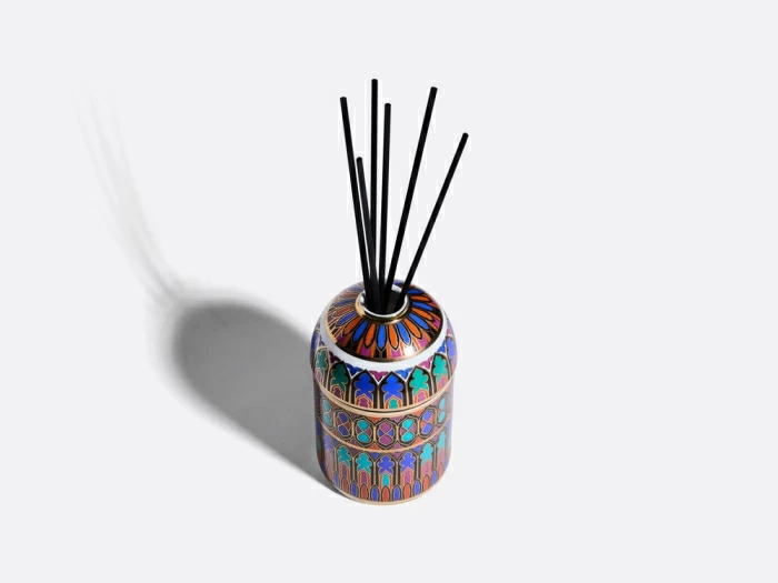 Аромадиффузор в подарочной упаковке, форма Топ, рисунок Готический 2, аромат Церемония, арт 81.34172.00.1, 