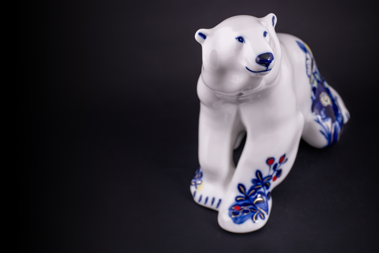 Скульптура Медведь сидит, большой размер, рисунок Флора Арктики, арт 62.16416.00.1, 