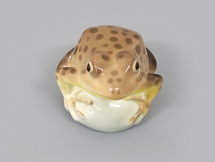 Скульптура Лягушка прудовая коричневая арт. 82.63684.00.1