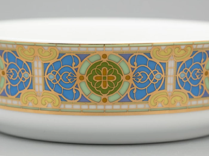 Туалетная коробочка в подарочной упаковке, форма Круглая, рисунок Нежный ирис, арт 81.33189.00.1, 