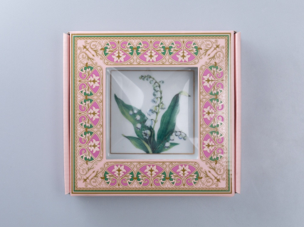 Подставка для мелочей в подарочной упаковке, форма Квадратная, рисунок Ландыш Майский, арт 81.34213.00.1, 