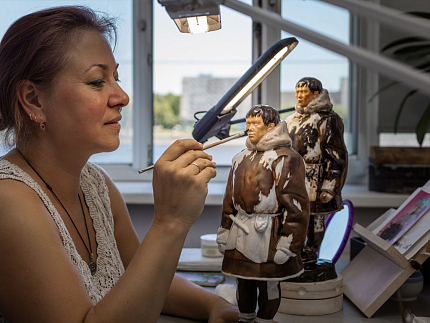 Скульптура Народности России Чукча арт. 82.76799.00.1