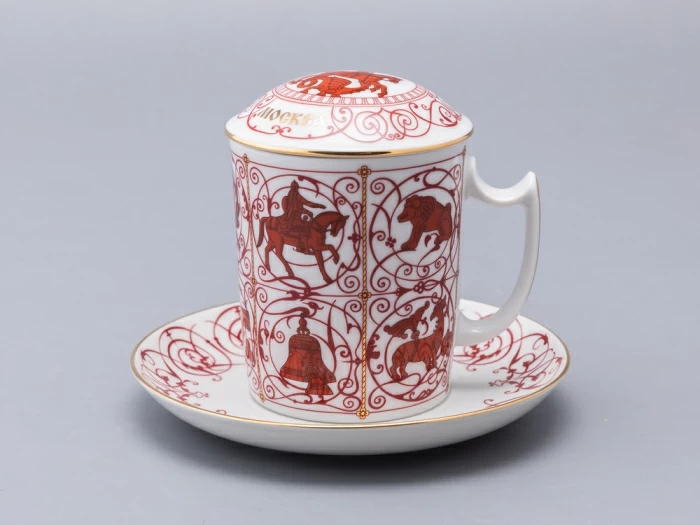 Бокал с блюдцем и крышкой 380 мл, форма Снежное утро, рисунок Сувенир Московский, арт. 81.34815.00.1, 