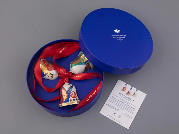 Подарочный набор Колокольчик форма Петелька рисунок Рождественские узоры 3 штуки, арт. 81.32619.00.1, 