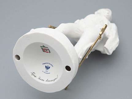 Скульптура Гусар эпохи АлександраI, в подарочной упаковке, рисунок Белый бисквит, арт 81.33423.00.1