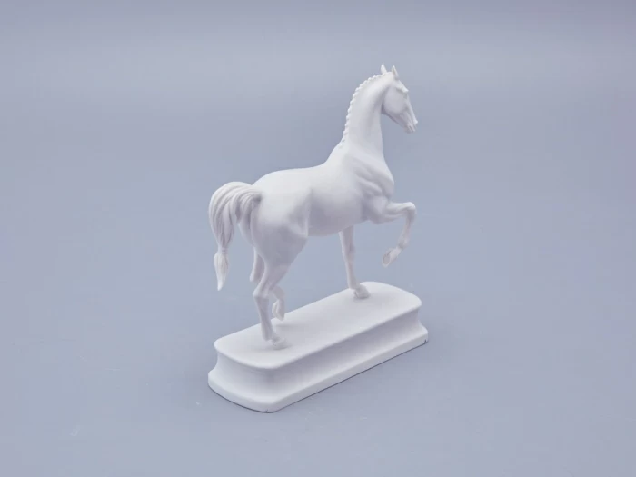 Скульптура в подарочной упаковке, форма Конь Липицциан, рисунок Белый арт. 81.18630.00.1, 