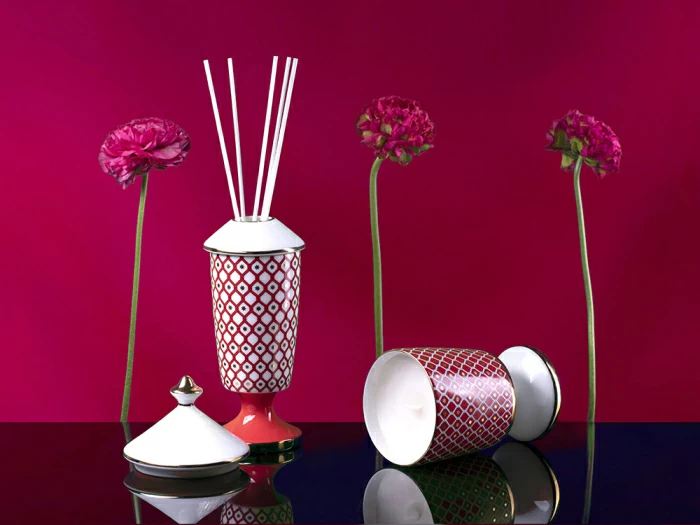 Подарочный Набор Свеча ароматическая рисунок Скарлетт 2 аромат Чудесный день арт. 81.30079.00.1, 