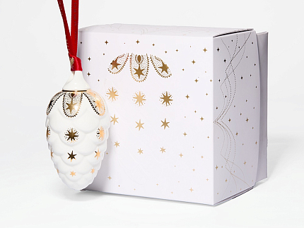 Елочная игрушка в подарочной упаковке форма Шишка рисунок Рождество, арт 81.33933.00.1