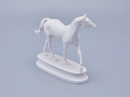 Скульптура в подарочной упаковке, форма Конь Ахалтекинский, рисунок Белый, арт. 81.18627.00.1, 